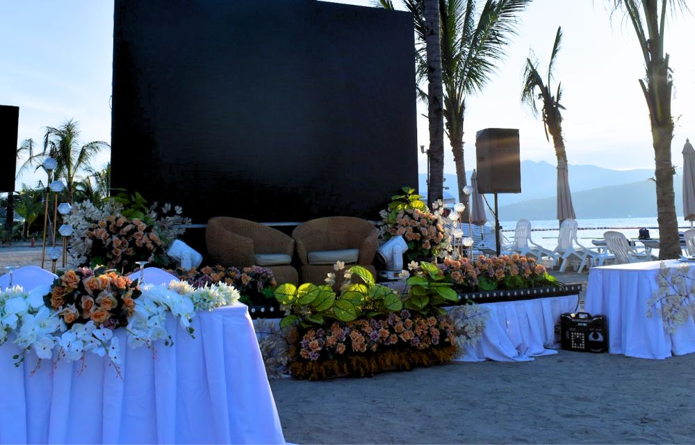 Stay at {{BEST_PROPERTY_KEYWORD}} in Mojica St, Subic, 2209 Zambales, Philippines with amazing offers