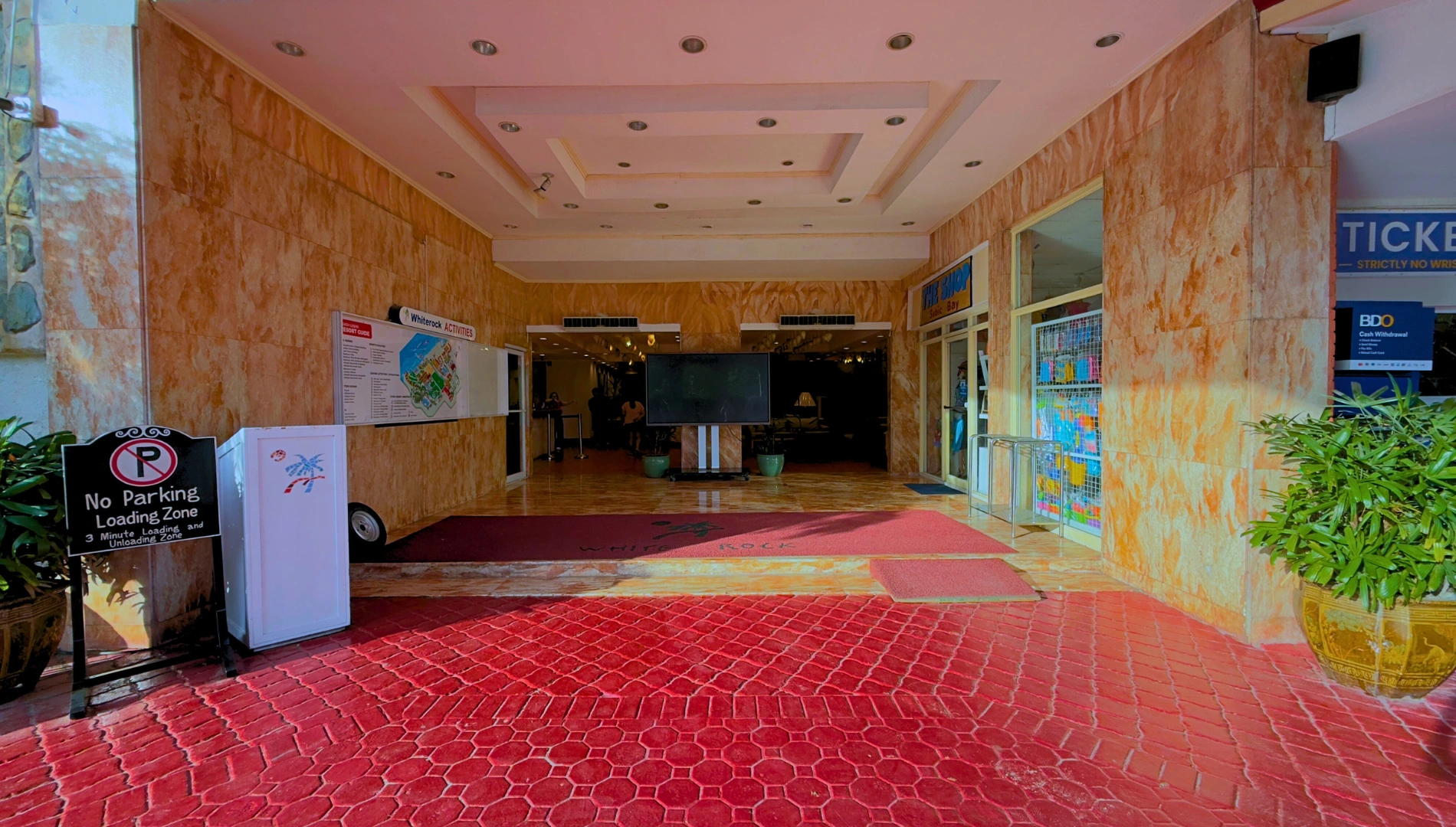 Book {{BEST_PROPERTY_KEYWORD}} for great discounts and exclusive deals