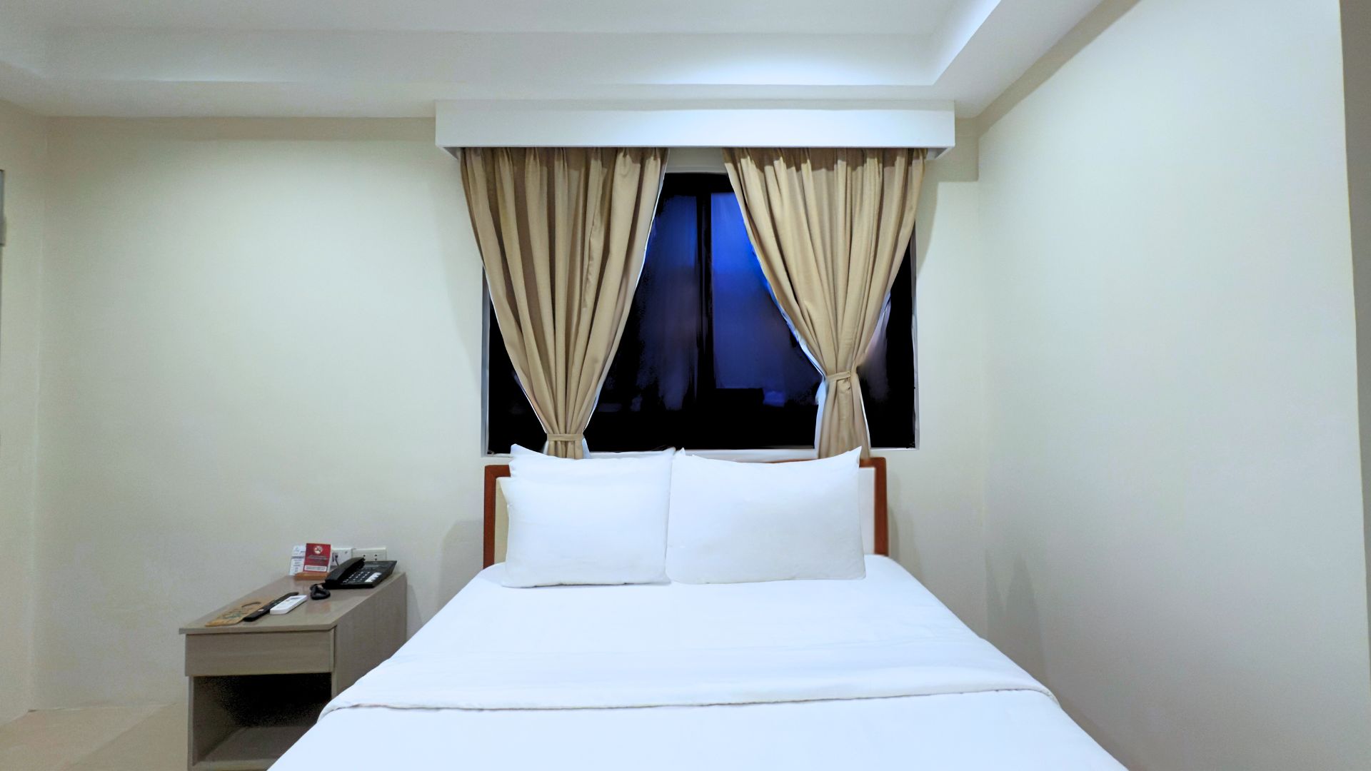 3-Bedroom Villa with Whirlpool